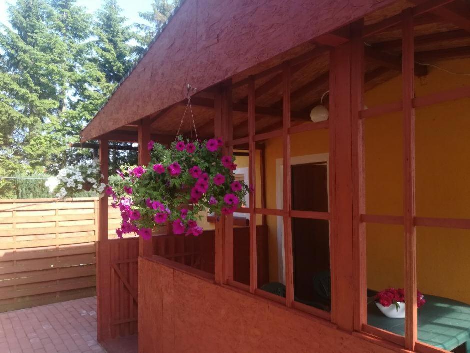 Pod Jablonia Vila Jeezierzany Exterior foto